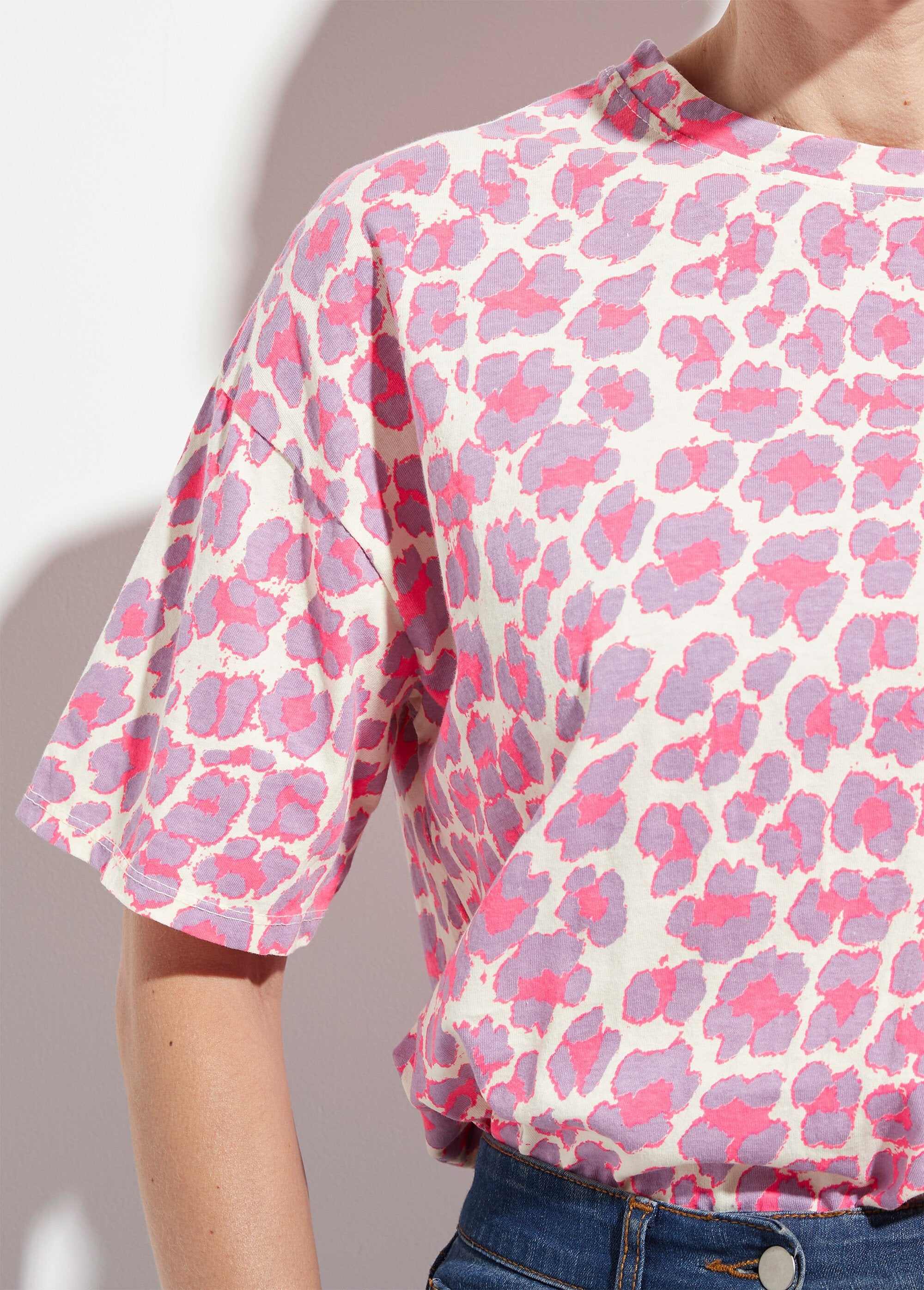 T-shirt_leopardata_a_maniche_corte_Violet_et_rose_DE1_slim