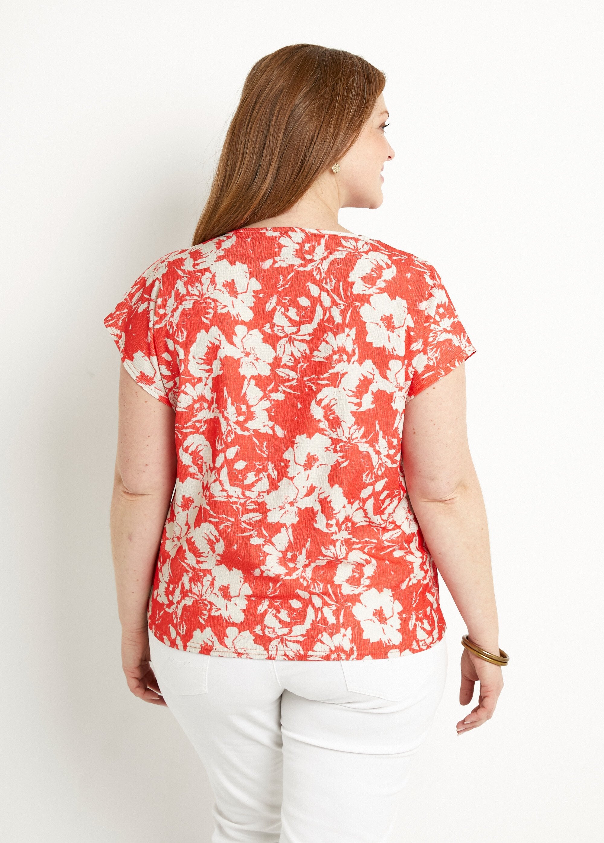 T-shirt_manches_courtes_uni_ou_imprimé_fleurs_Rouge_et_beige_DO1_curvy