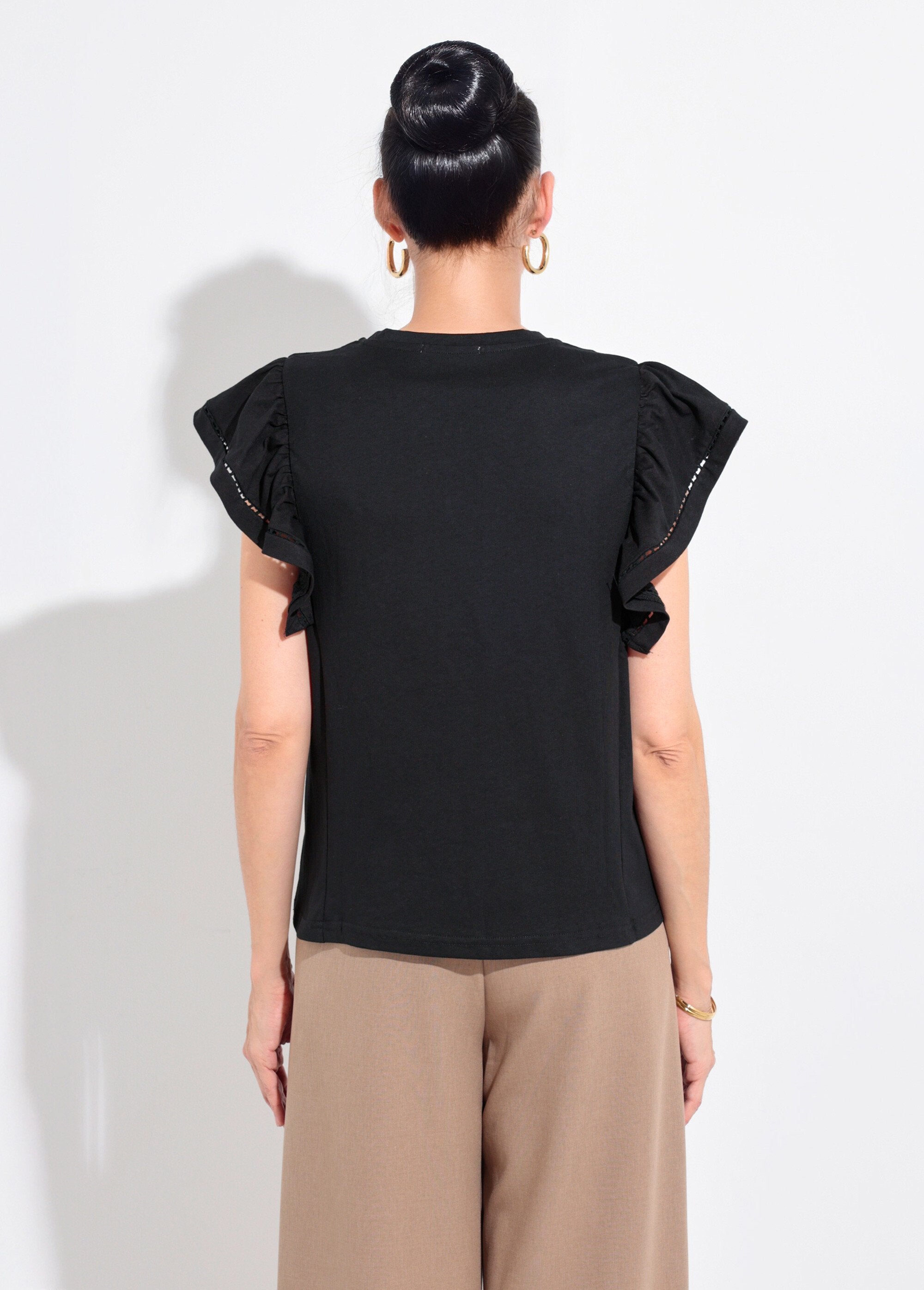 T-shirt_traforata_a_maniche_corte_con_ruches_Noir_DO1_slim