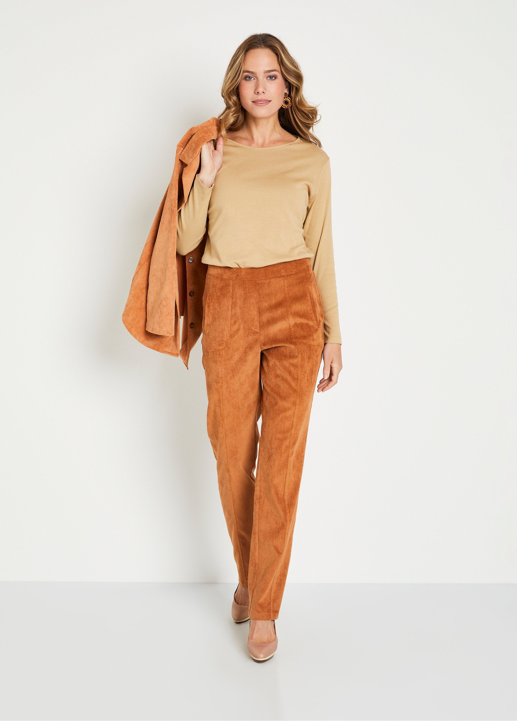 Maglietta_marinaio_corta_in_cotone_a_maniche_lunghe_Uni_camel_SF1_slim