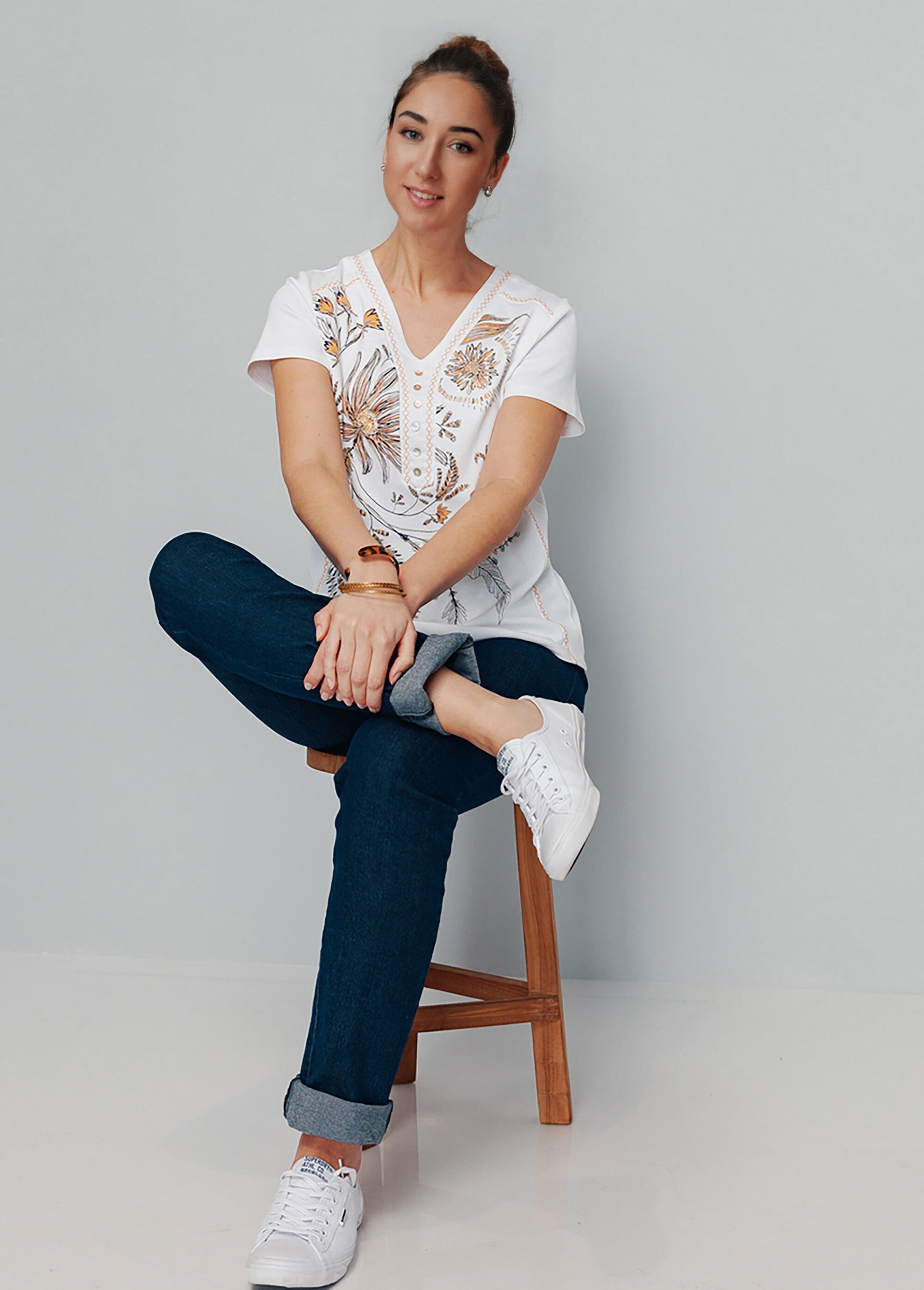 T-shirt_floreale_con_ricamo_Naturale_SF1_slim