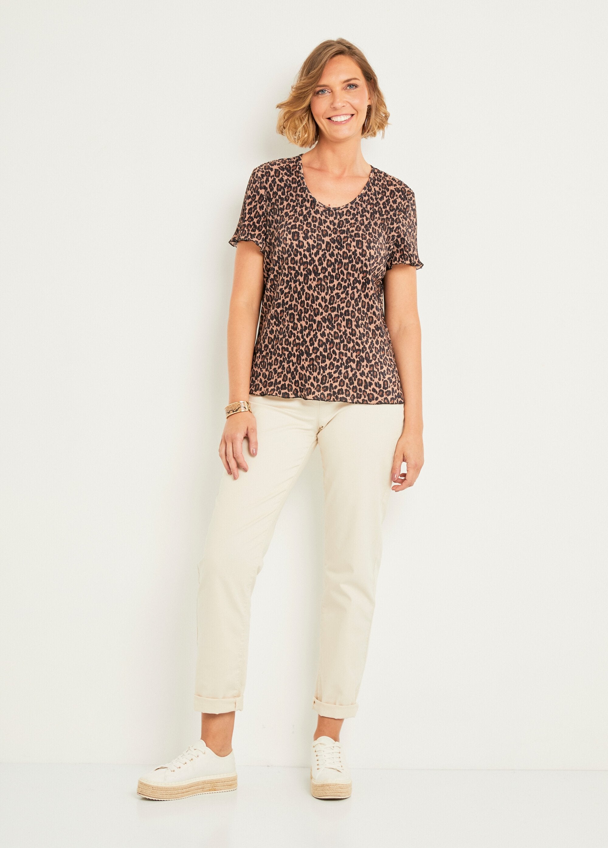 T-shirt_plissettata_con_scollo_rotondo_e_stampa_leopardata_Imprime_leopard_SF1_slim