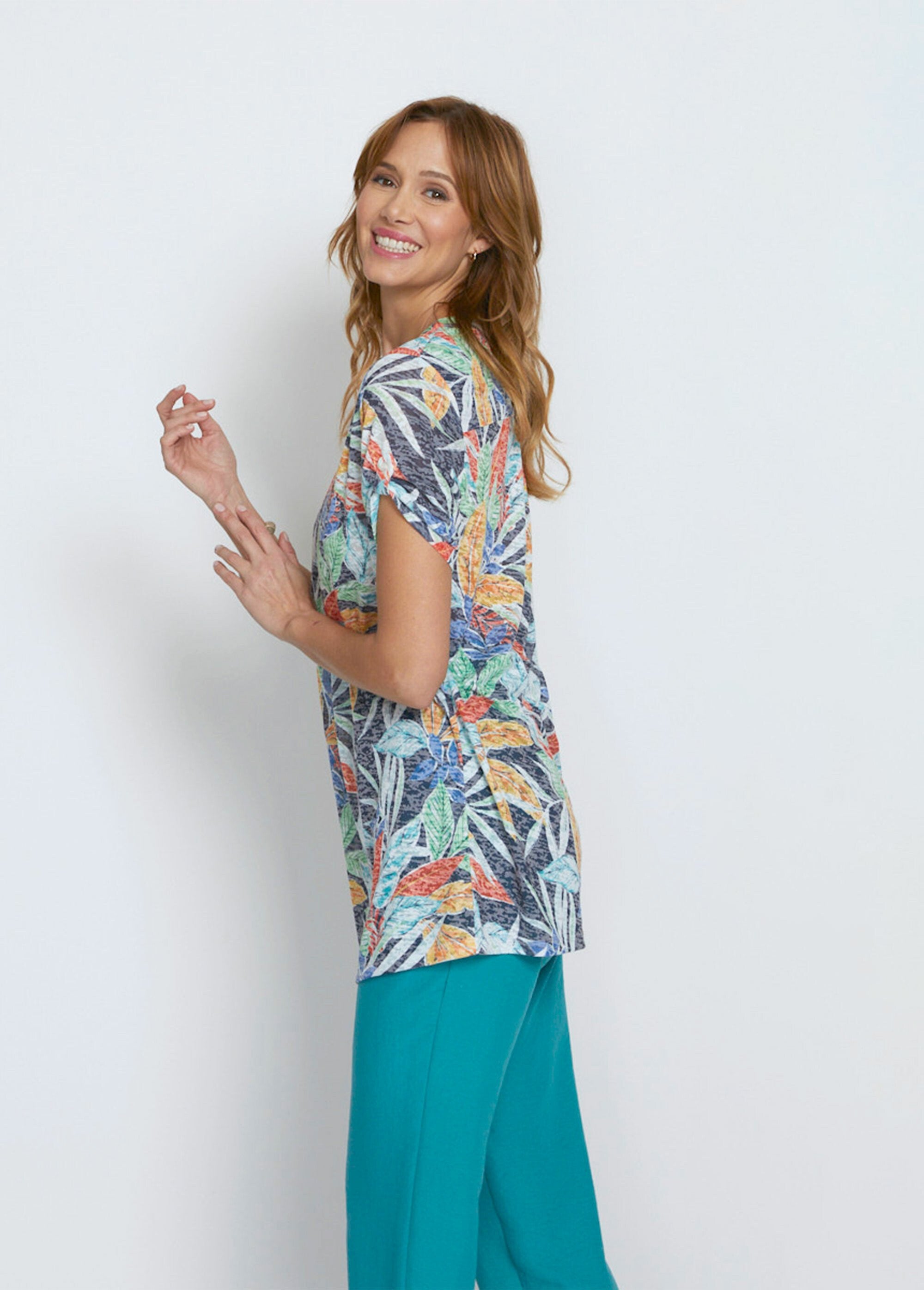 T-shirt_a_maglia_lunga_dal_taglio_ampio_Marine_et_tomette_GA1_slim