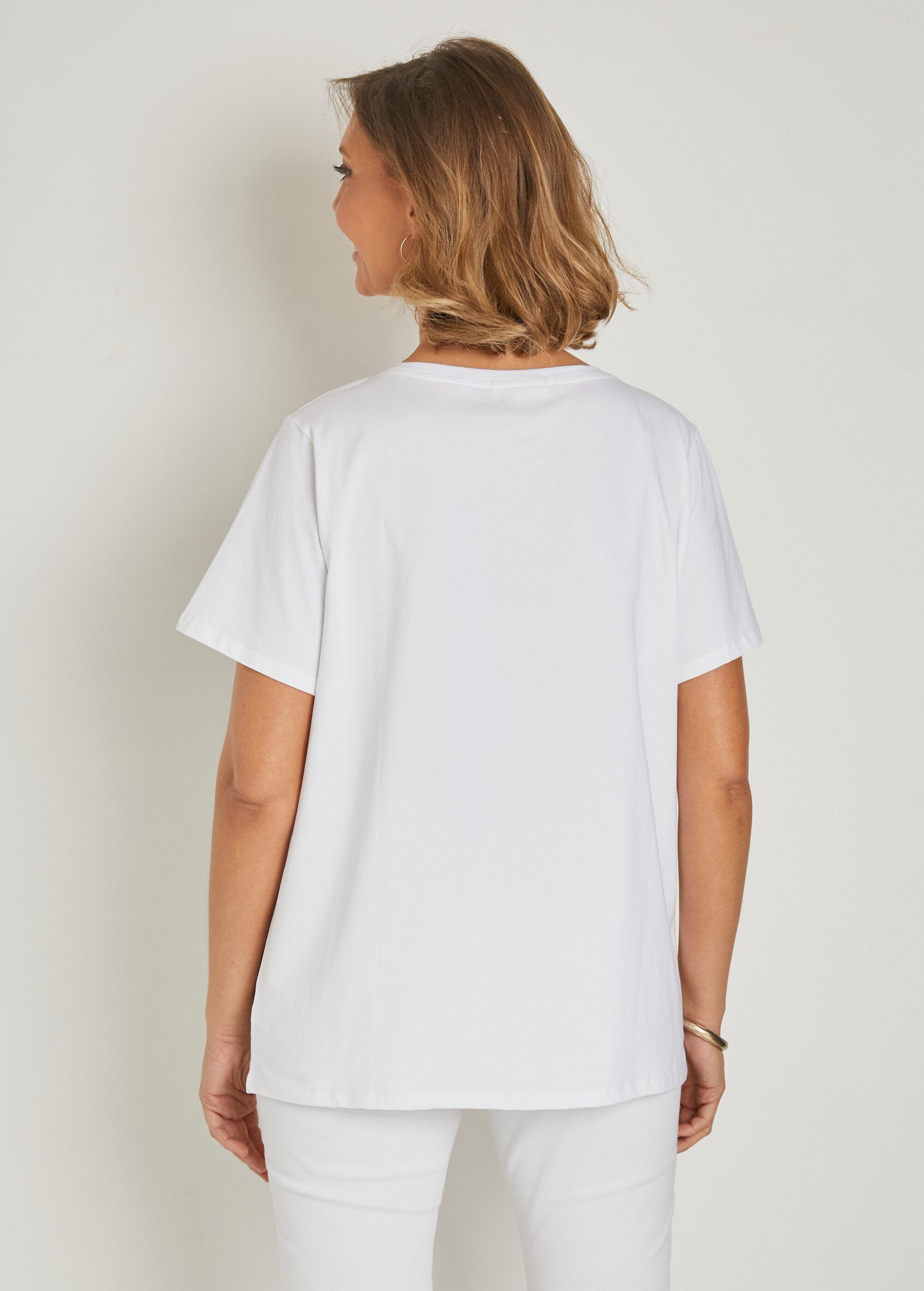 T-shirt_con_cuori_ricamati,_maniche_corte_Blanc_DO1_slim