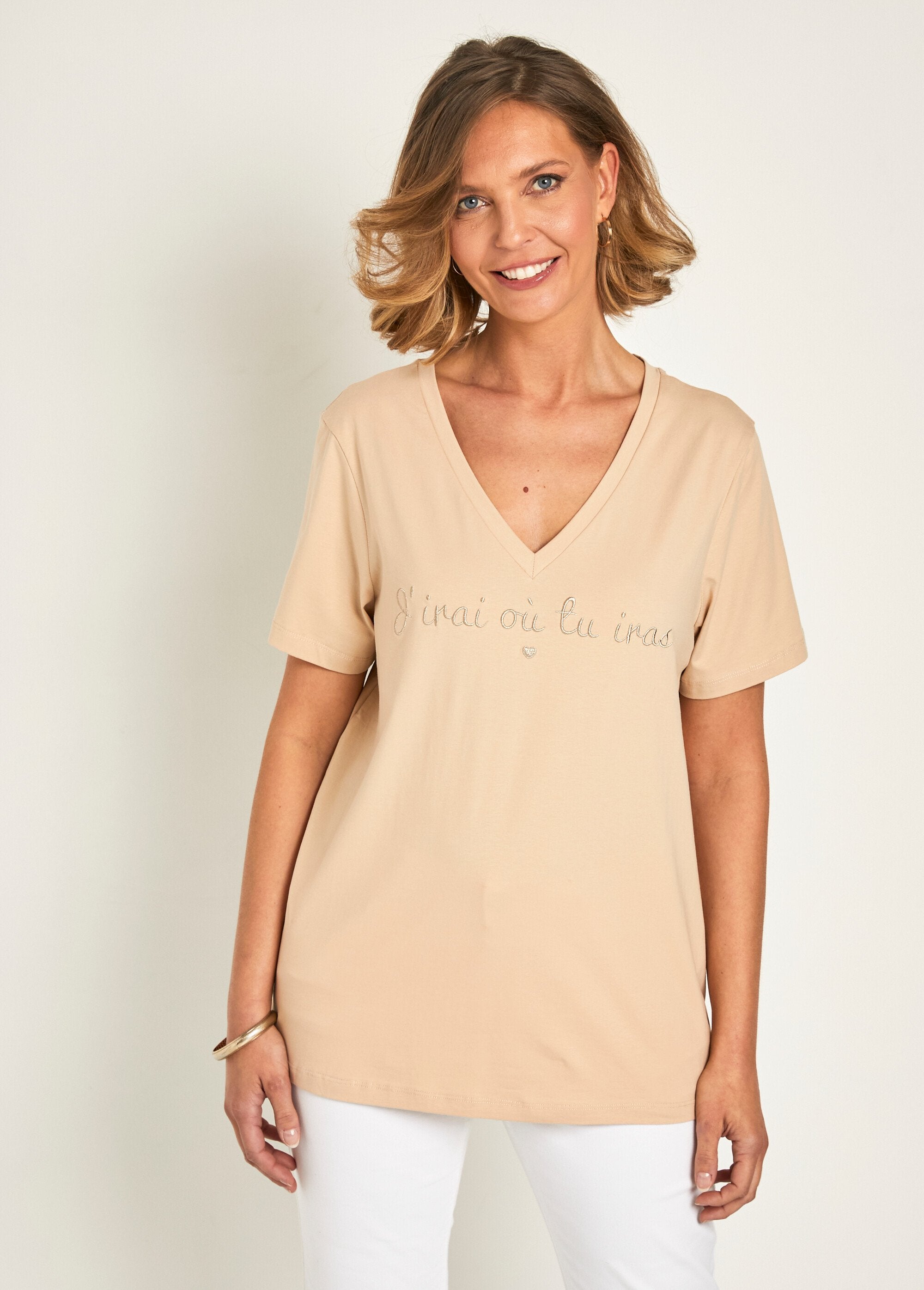 T-shirt_a_maniche_corte_con_messaggio_ricamato_Beige_FA1_slim