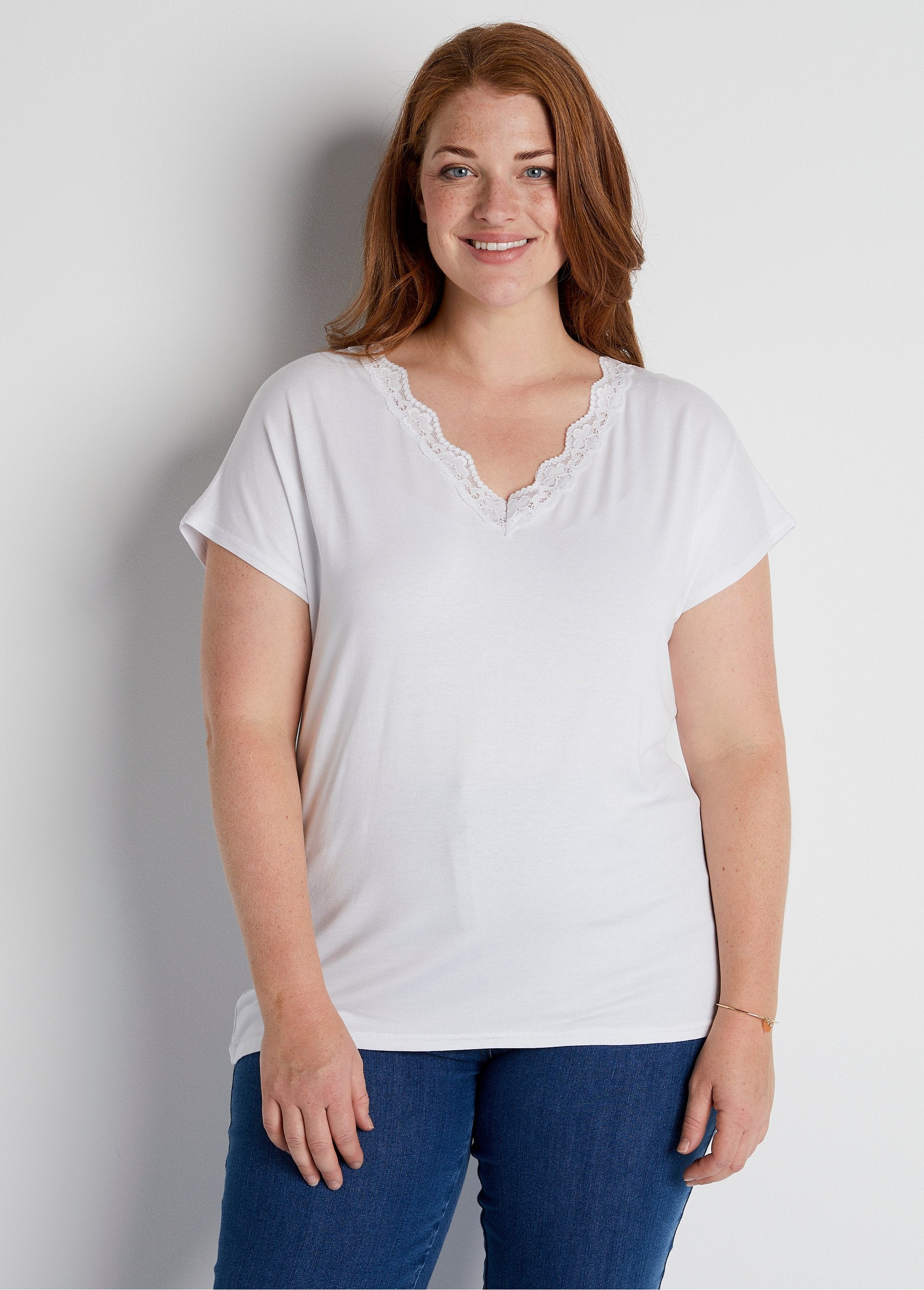 T-shirt_corta_in_pizzo_elasticizzato_BIANCO_FA1_curvy