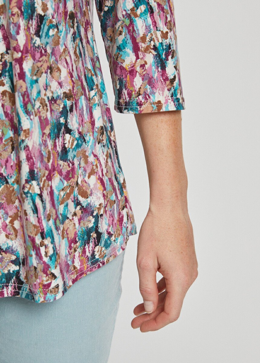 T-shirt_con_scollo_a_V_stampato,_maniche_a_3/4_Cassis_et_emeraude_DE3_slim