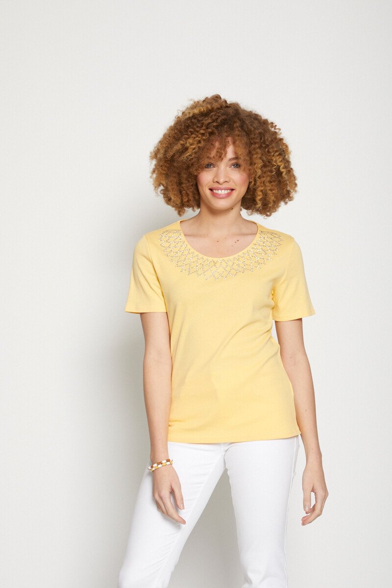 T-shirt_in_jersey_di_cotone_con_borchie_GIALLO_FA1_slim