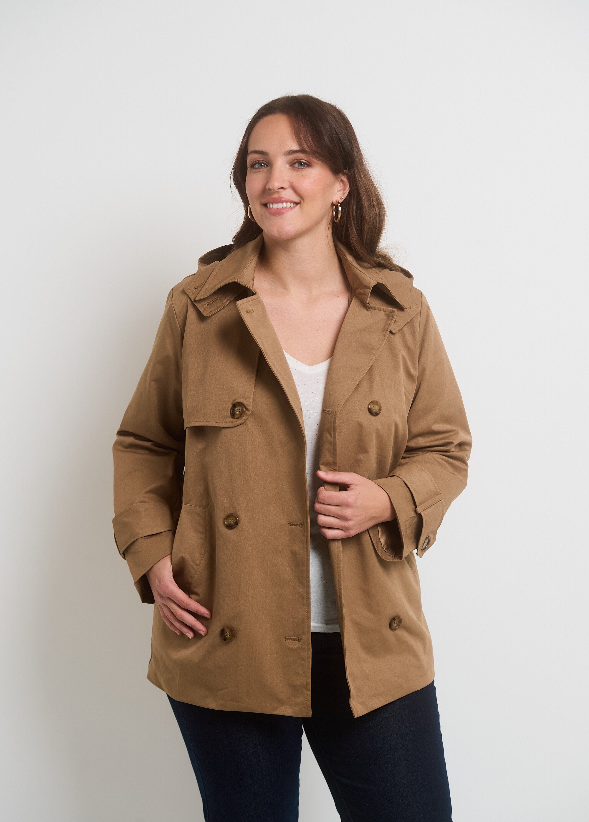 Trench_doppiopetto_con_cappuccio_Beige_FA1_curvy