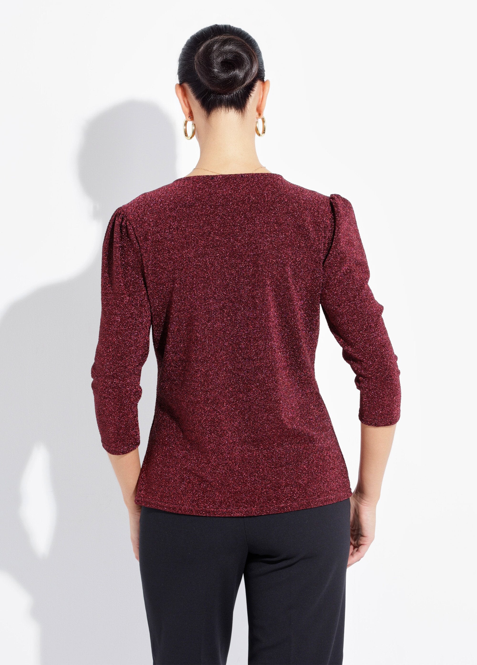 Tunica_chic_in_maglia_metallizzata_con_scollo_a_V_Bordeaux_DO1_slim