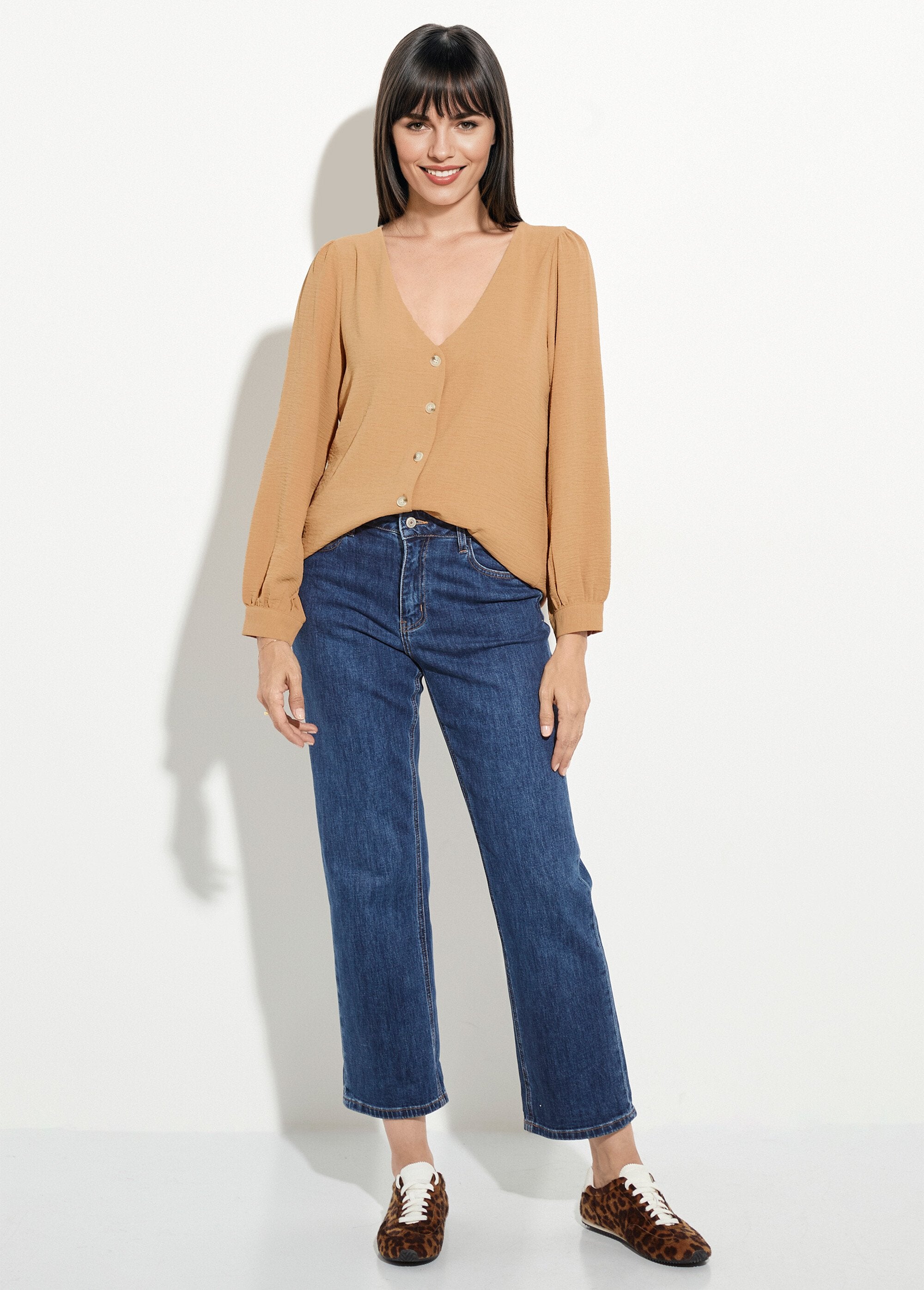 Tunica_con_scollo_a_V_e_bottoni_in_rilievo_Camel_SF1_slim