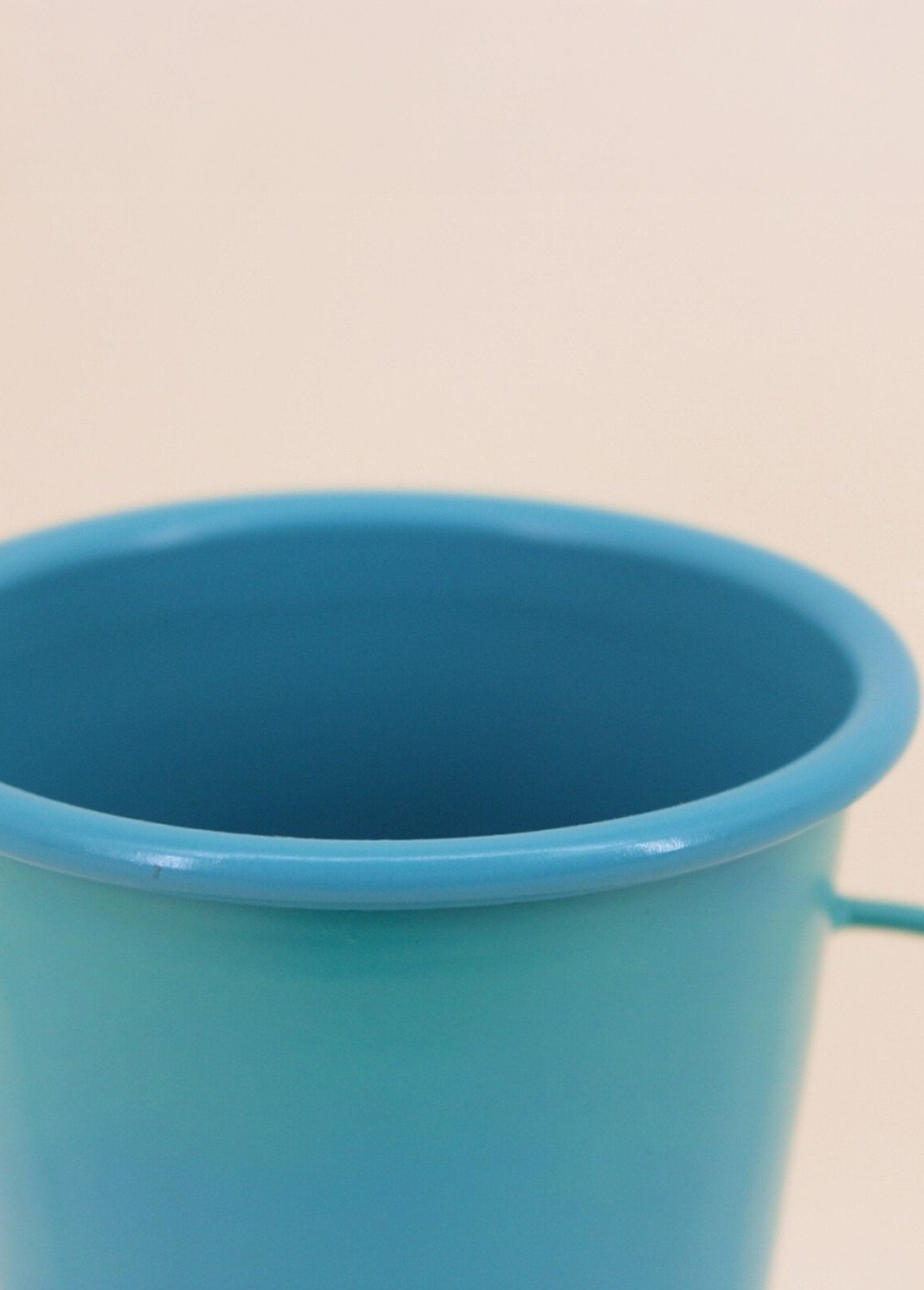 Vaso_decorativo_stilizzato_con_manici_Bleu_DE2_slim
