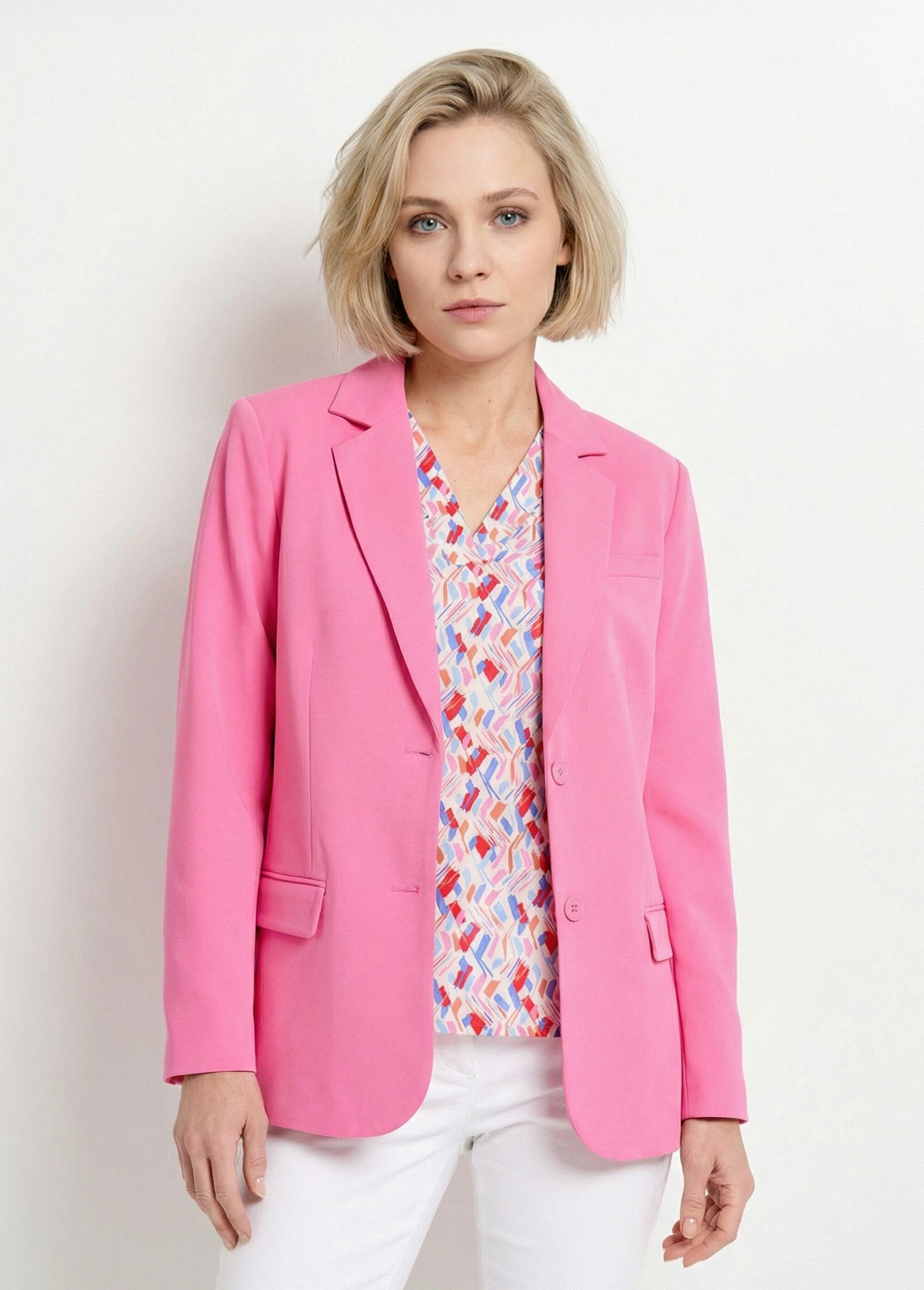 Blazer_dal_taglio_dritto_in_maglia_liscia_Rose_FA1_slim