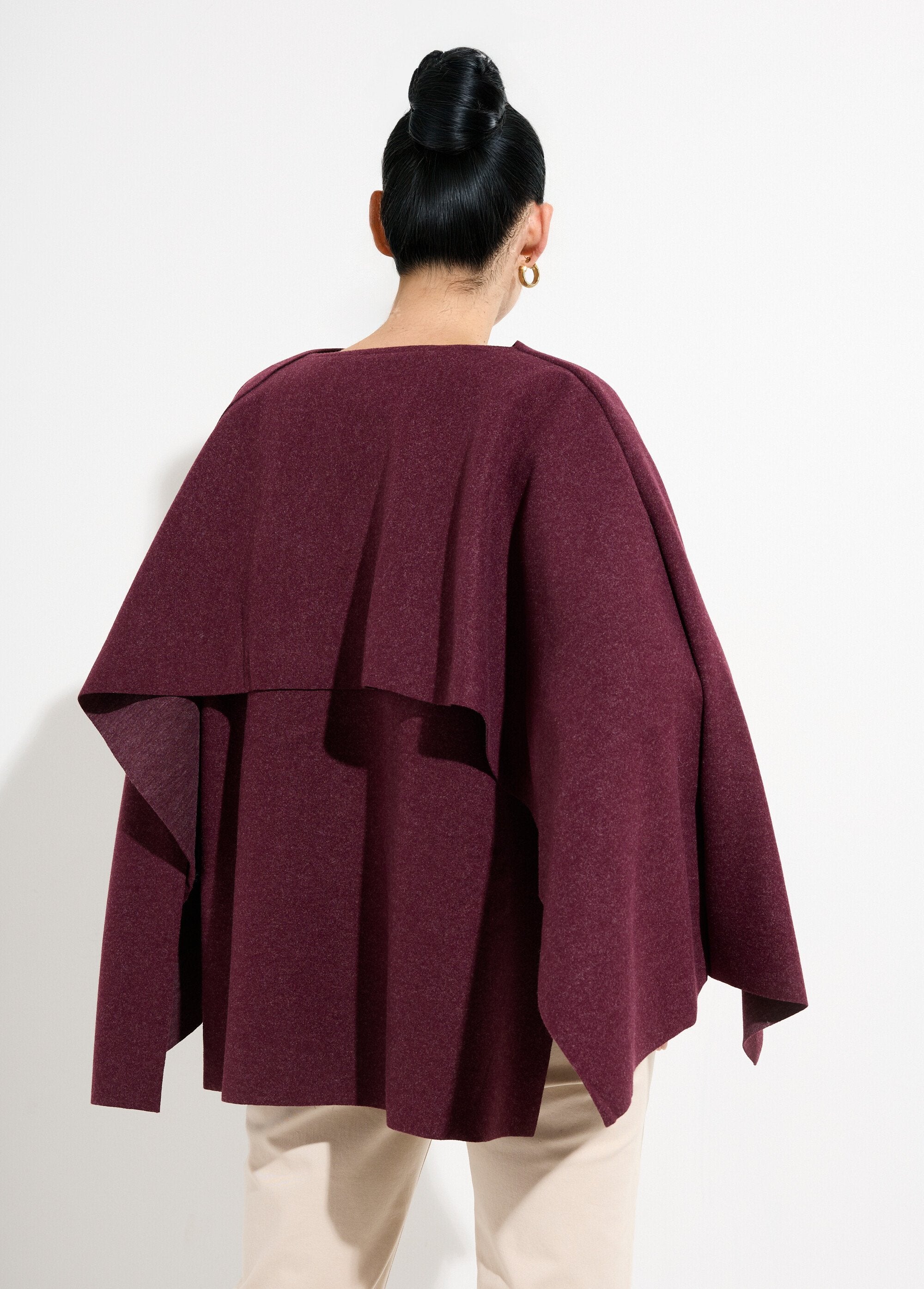Giacca_e_sciarpa_con_bottoni_gioiello_in_metallo_Bordeaux_DO1_slim