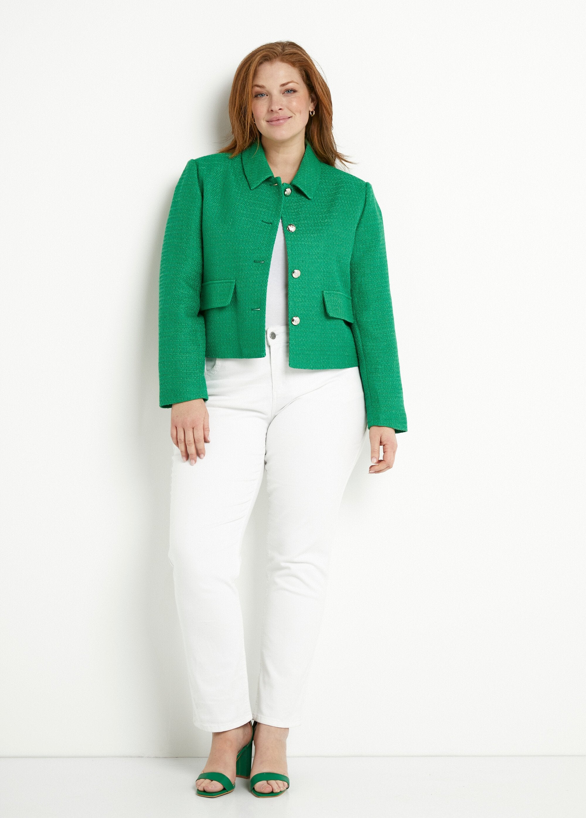 Veste_courte_droite_boutonnée_tissu_natté_uni_Vert_SF1_curvy