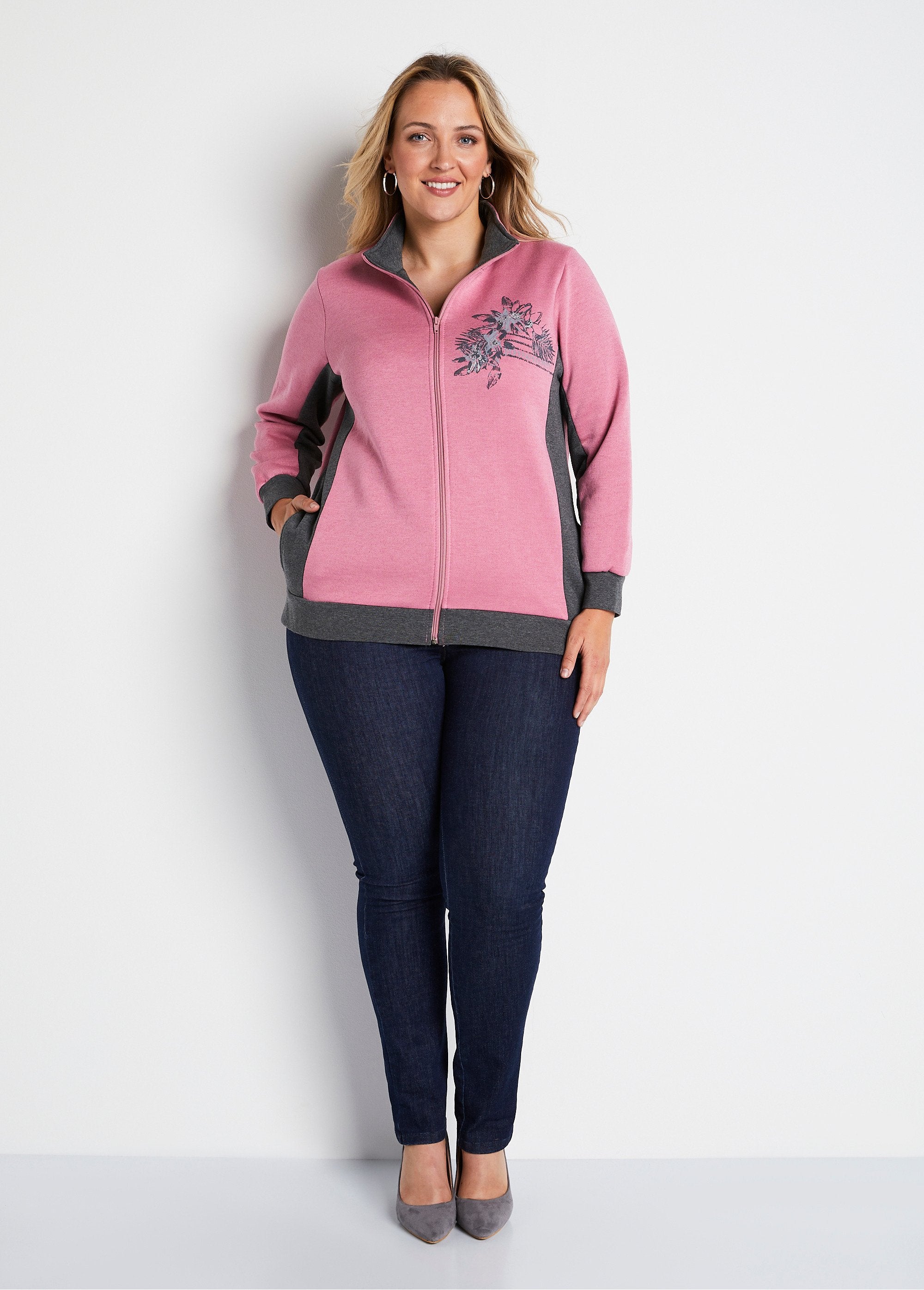 Giacca_da_jogging_in_pile_con_paillettes_e_zip_Rosa_e_grigio_SF1_curvy