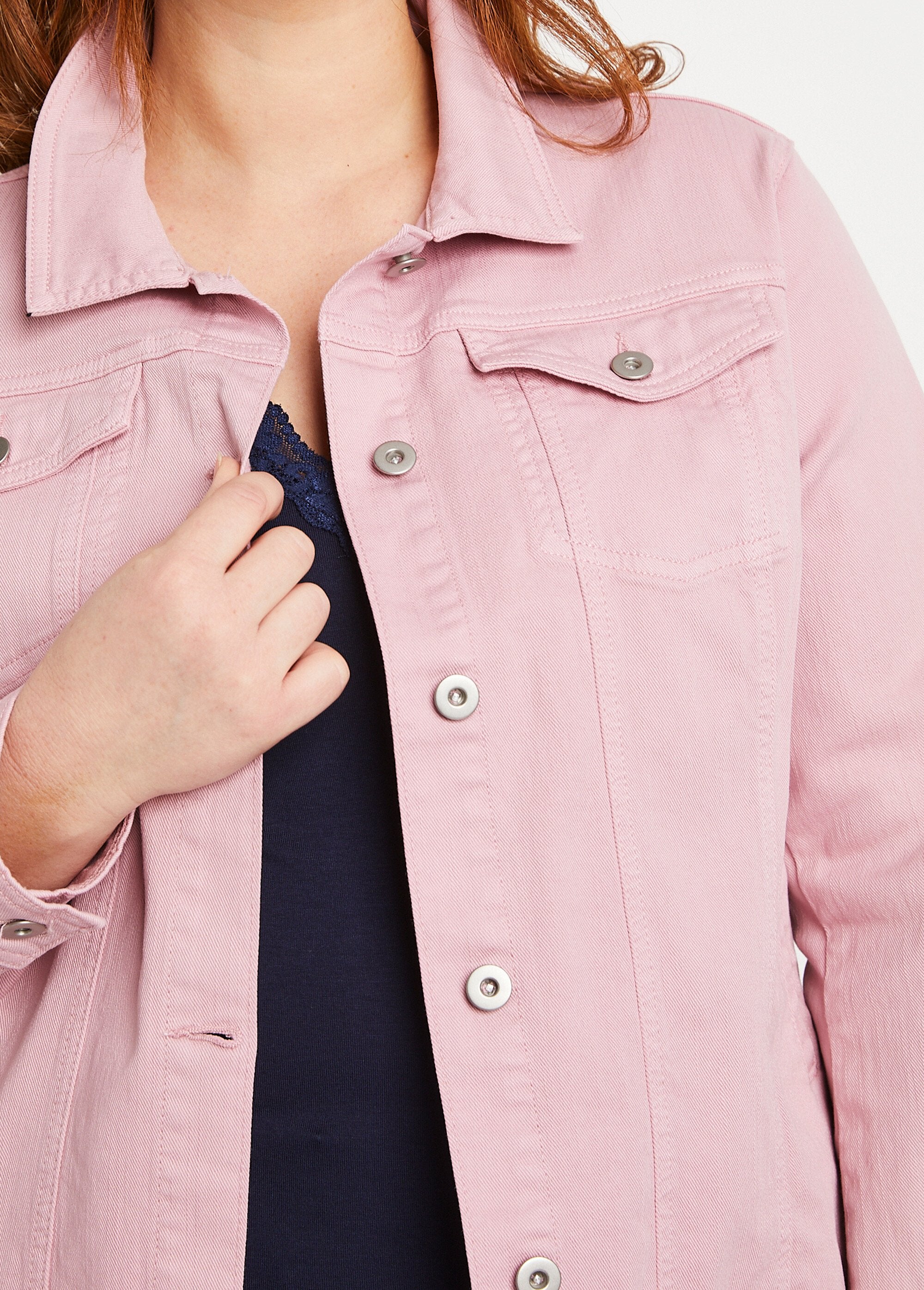 Giacca_di_jeans_button-down_ROSA_DE1_curvy