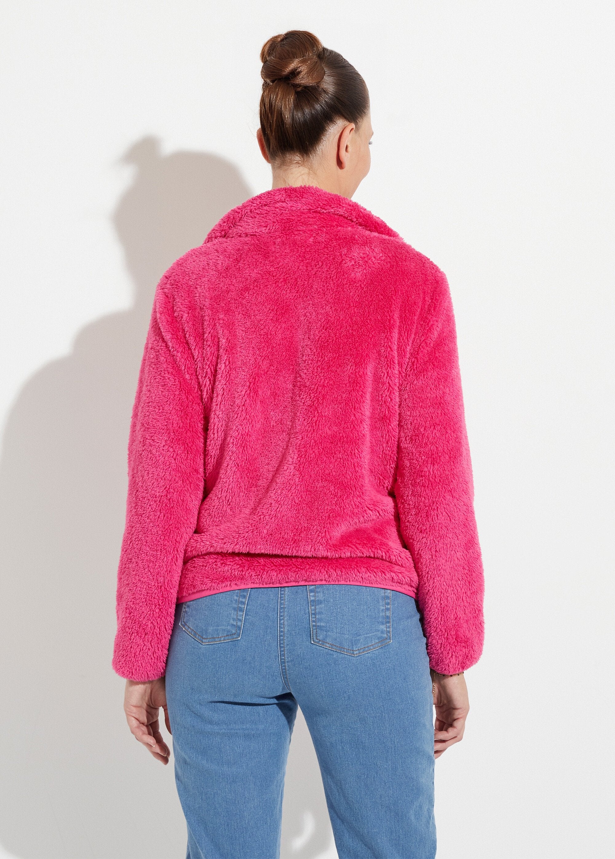 Giacca_in_pelliccia_sintetica_con_collo_alto_e_maniche_lunghe_Fuchsia_DO1_slim