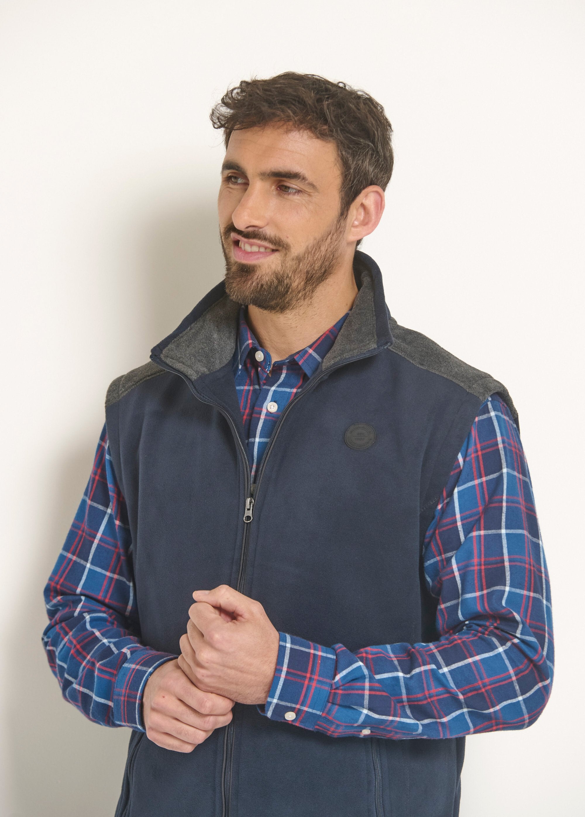 Giacca_in_pile_bicolore_senza_maniche_Marine_DE1_slim