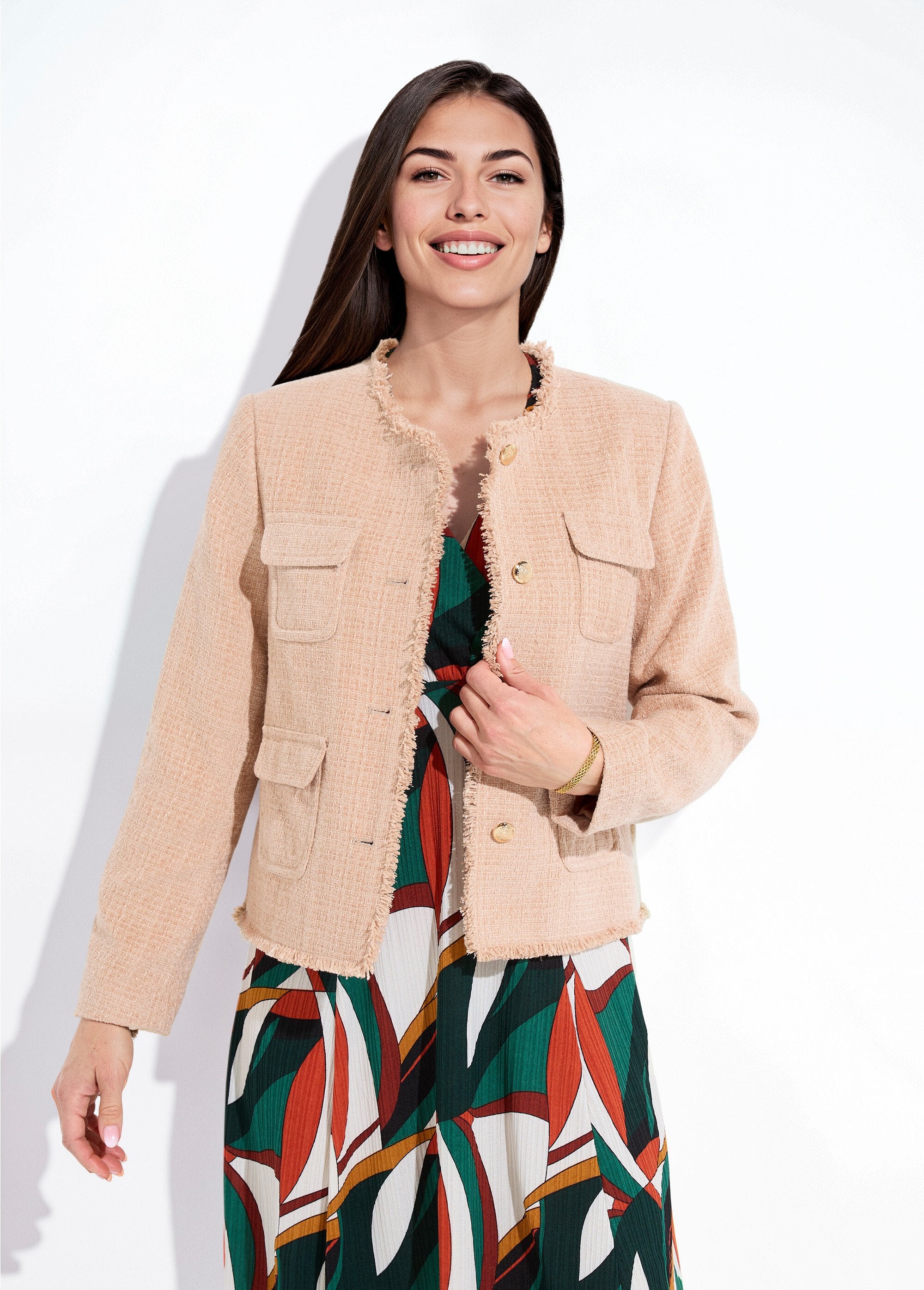 Giacca_in_tweed_senza_colletto_con_frange_e_bottoni_Amande_FA1_slim